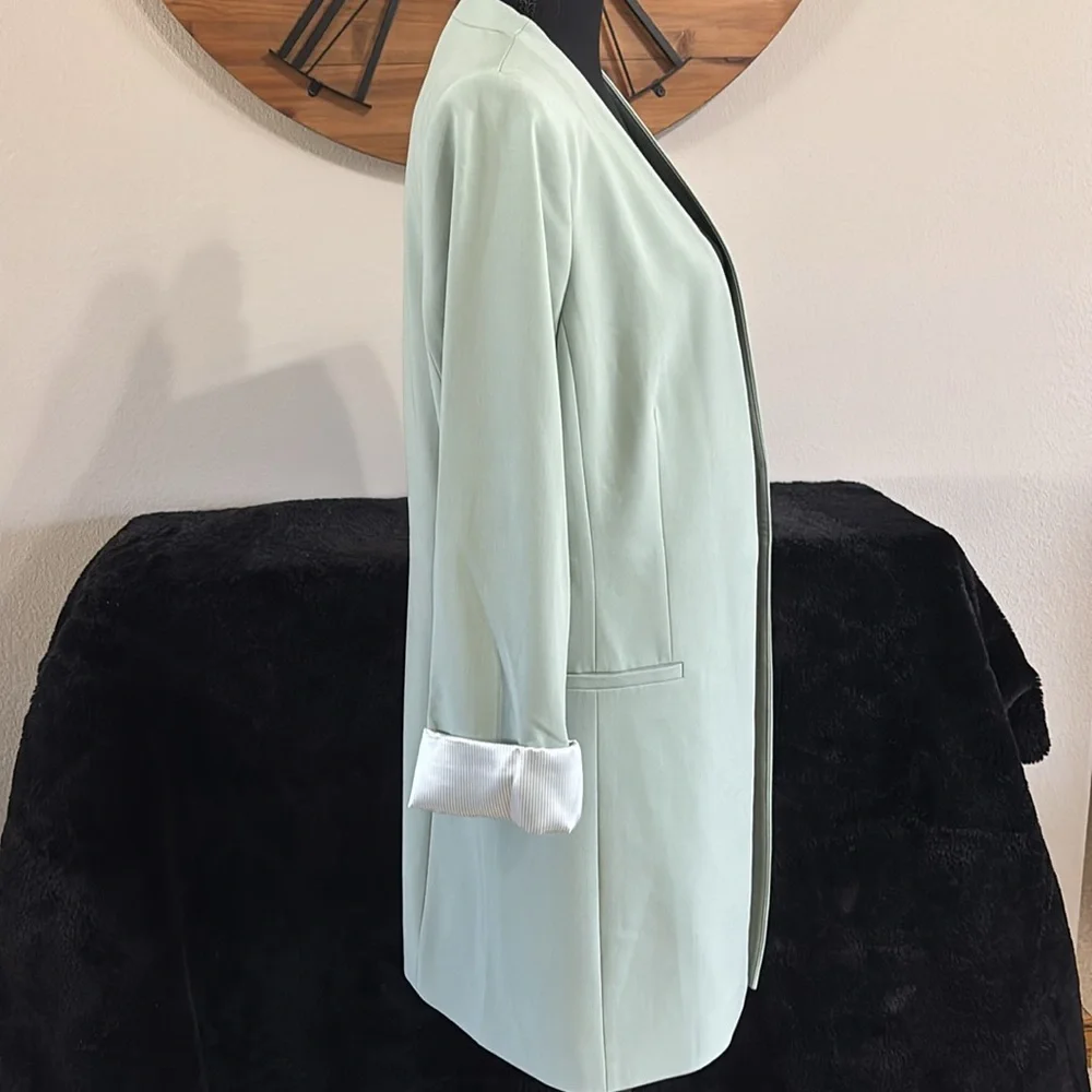 Calvin Klein Jade Stone Blazer - Picture 2 of 11